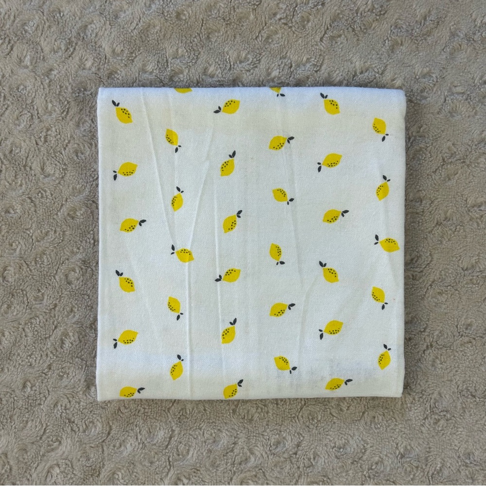 Simple Joys by Carter's Lemons Baby Receiving Blanket Yellow White Flannel Fruit